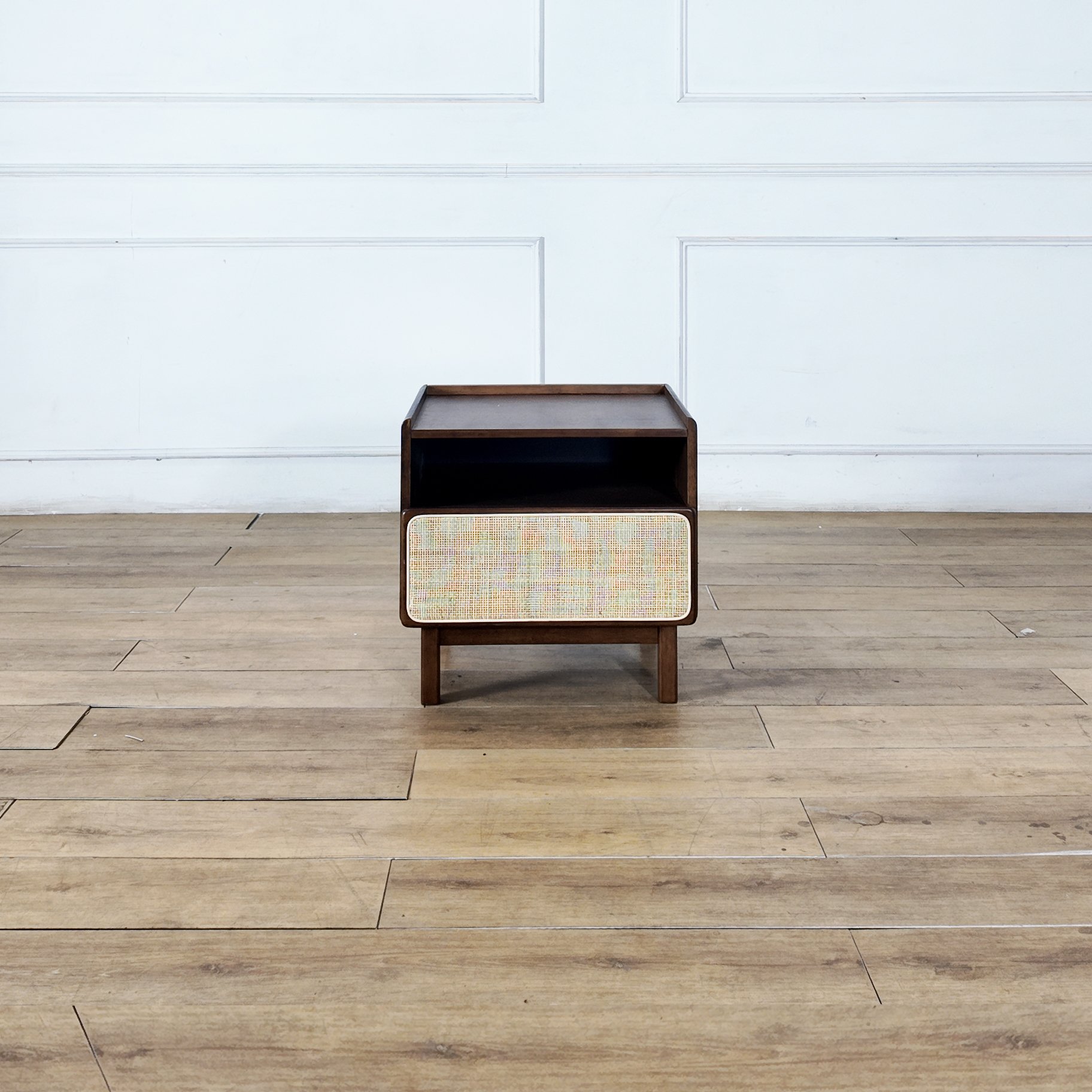 Wooden End Table Unit- Kino